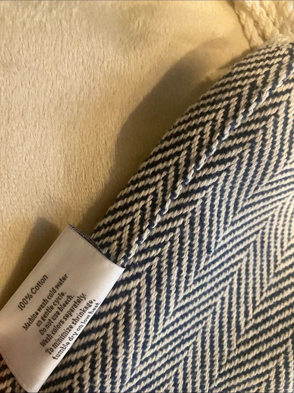 SFERRA Blue and White Herringbone Cotton Throw with Fringe